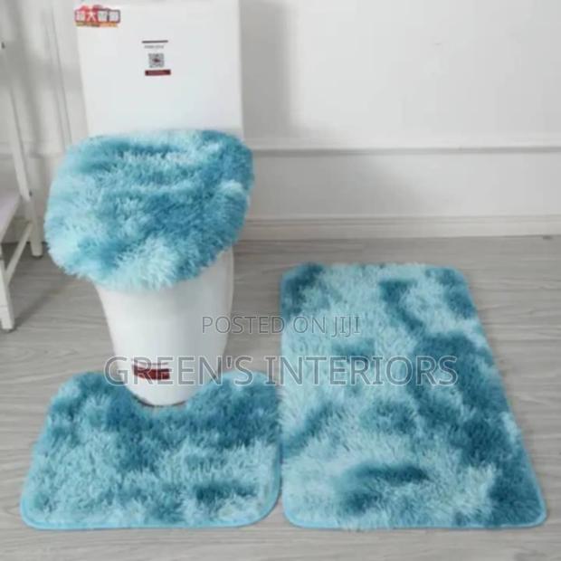 Quality 3 in 1 Toilet Mat Available · Photo 1