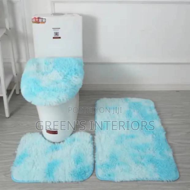 Quality 3 in 1 Toilet Mat Available · Photo 2
