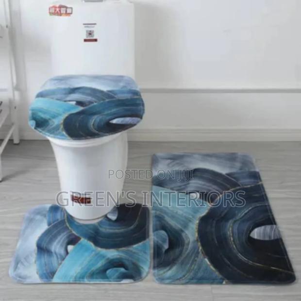 3d Toilet Mat Available · Photo 1