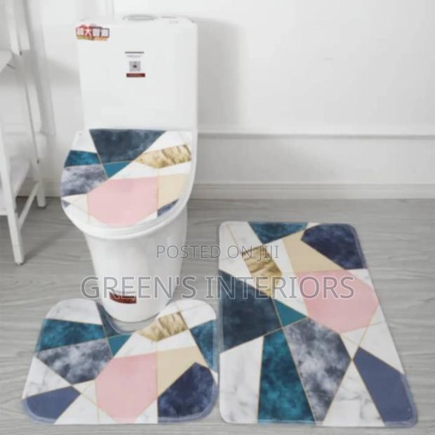 3d Toilet Mat Available · Photo 2