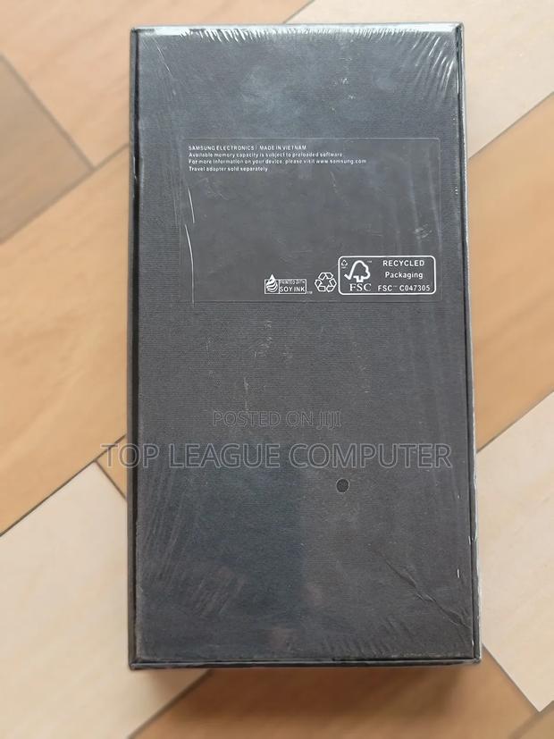New Samsung Galaxy S22+ 5G 256 GB Black photo 2