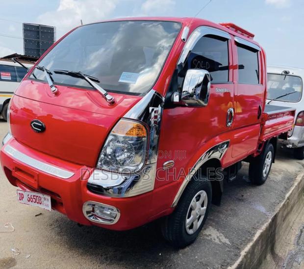 Kia Bongo Red photo 2