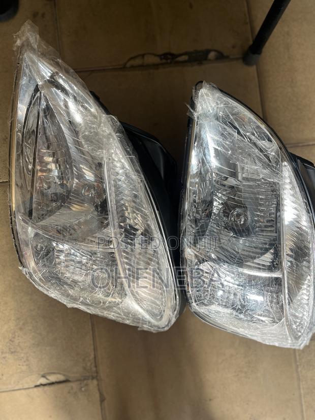 Kia Rio 5 Headlight 2006