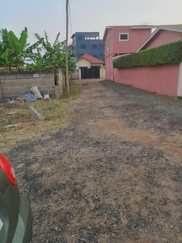 Land for Sale · Photo 2