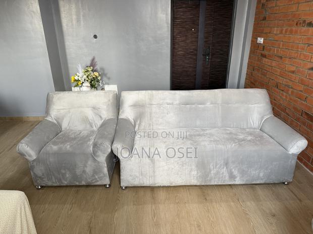 5 Piece Furniture photo 2