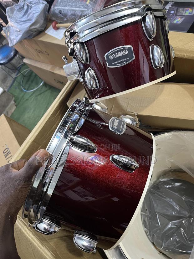Professional Yamaha Drum (Wine Red) · Photo 3