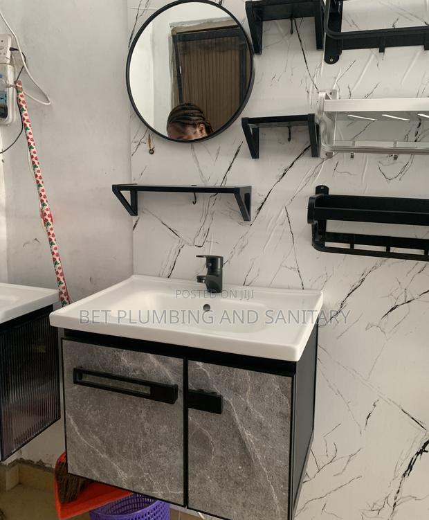 Imported Cabinet Basin With Mirror_wash Hand Cabinet Basin and Mirror · Photo 2