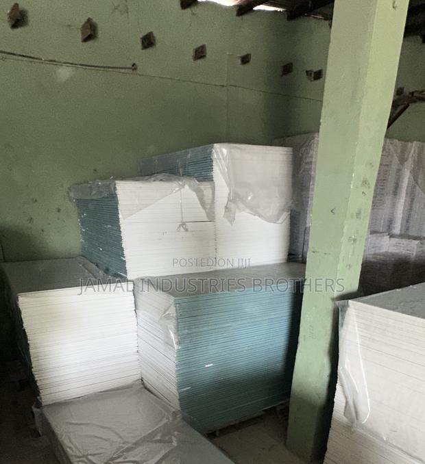 Moisture Resistant Plasterboards Knauf Green Board photo 3