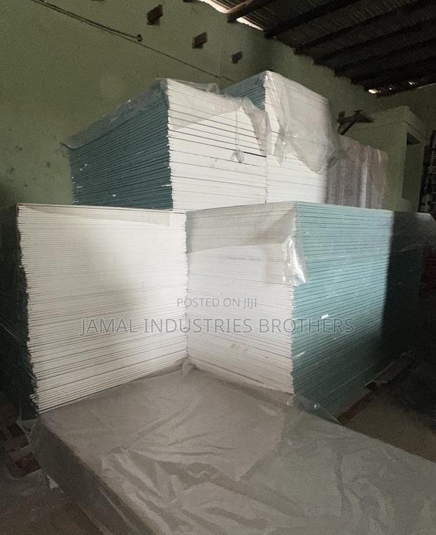 Moisture Resistant Plasterboards Knauf Green Board photo 2