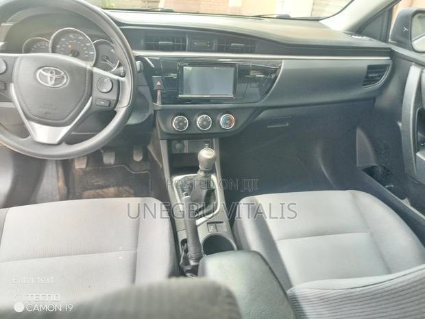 Toyota Corolla S 4dr Sedan (1.8L 4cyl CVT) 2015 Silver