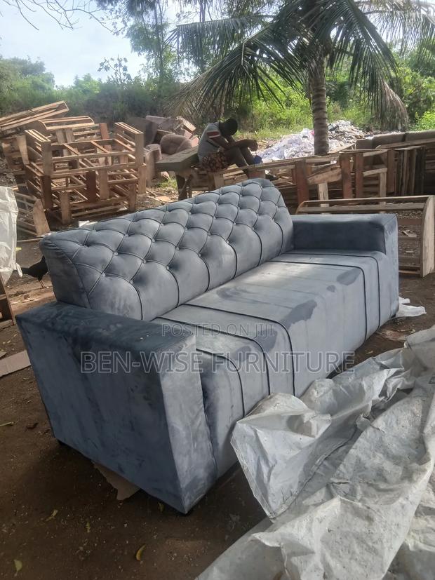 Well Finish 3 in One Sofa · Photo 2