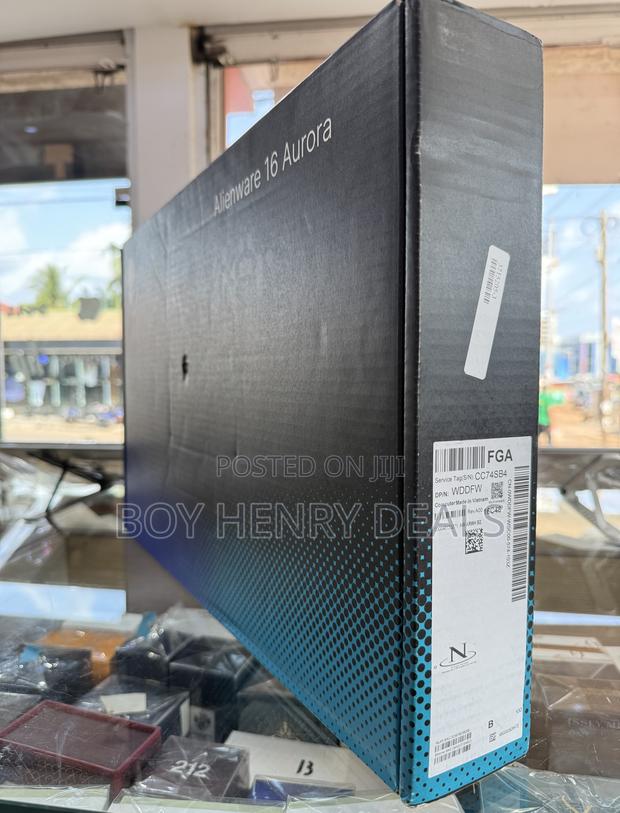 New Laptop Dell Alienware 16 Aurora 16GB Intel Core 7 SSD 1T photo 3