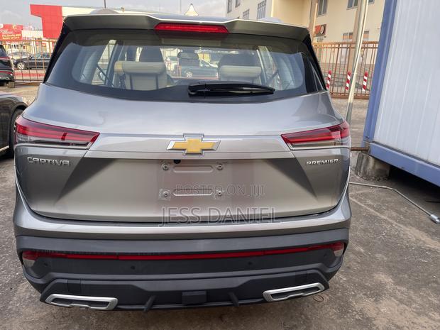 New Chevrolet Captiva 2024 Gray