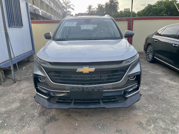 New Chevrolet Captiva 2024 Gray