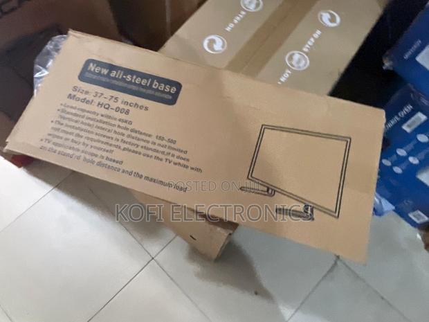 Old-World Reinforced Screen Mount Base (37–75”) · Photo 2