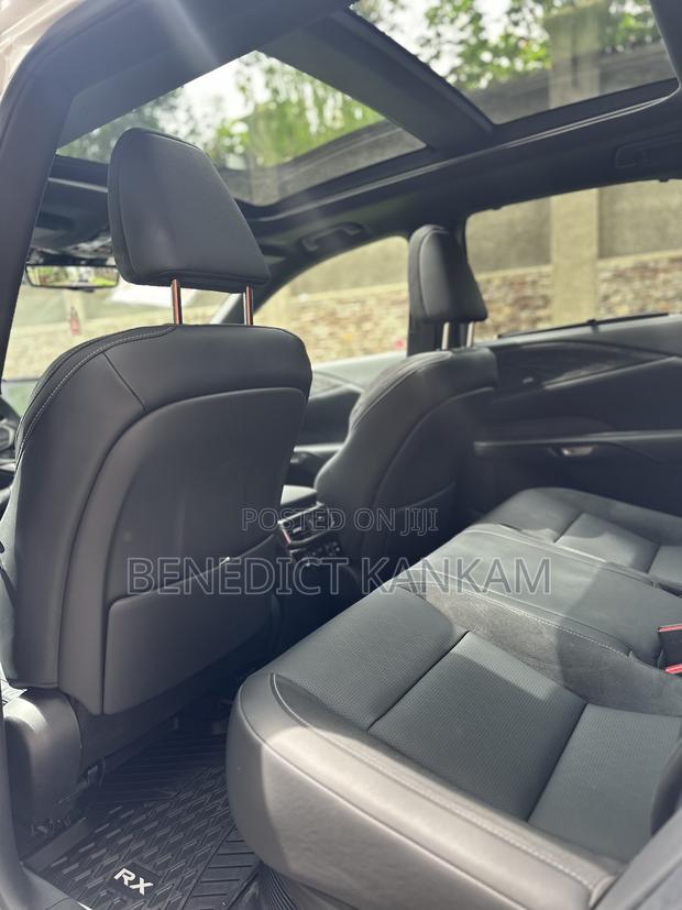 Lexus RX 350 2024 White