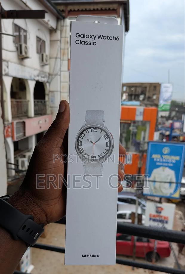 Samsung Galaxy Watch 6 Classic Lte Brand New Sealed. · Photo 3