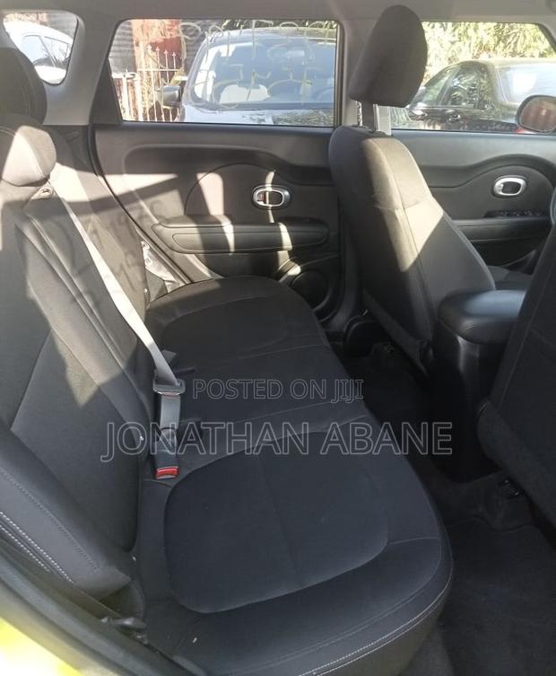 Kia Soul 2016 Green photo 15