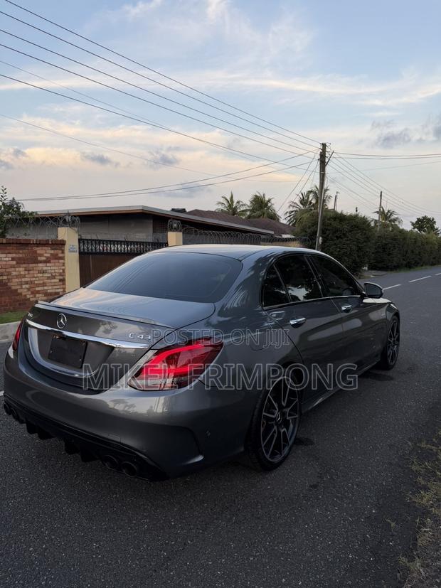 Mercedes-Benz C43 4Matic Sedan AWD (3.0L V6 9AM) 2018 Gray