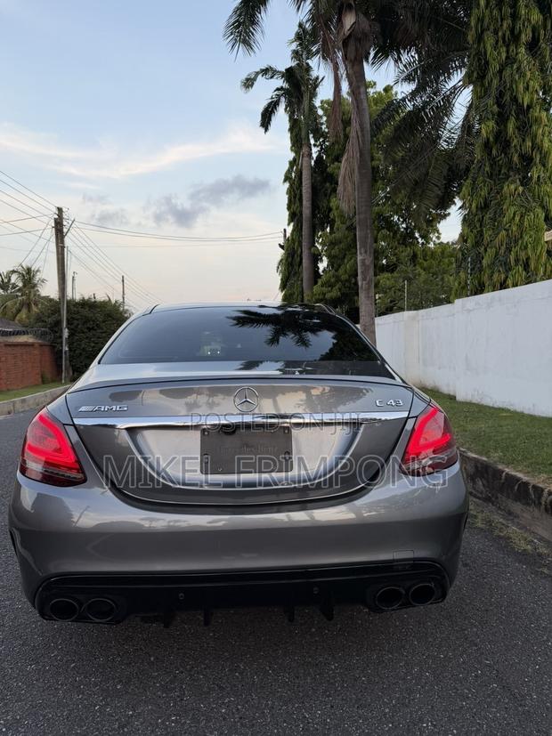 Mercedes-Benz C43 4Matic Sedan AWD (3.0L V6 9AM) 2018 Gray