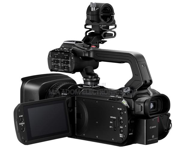 Canon Xa75 Video Camera for Live Streaming · Photo 2