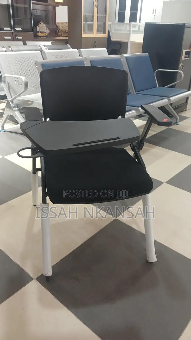 Students Desk · Photo 3