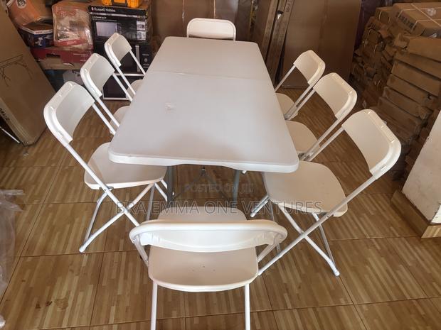 Set Of Folding Table And Chairs · Photo 4