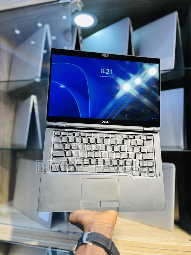 Laptop Dell Latitude 7390 8GB Intel Core i5 SSD 256GB photo 3