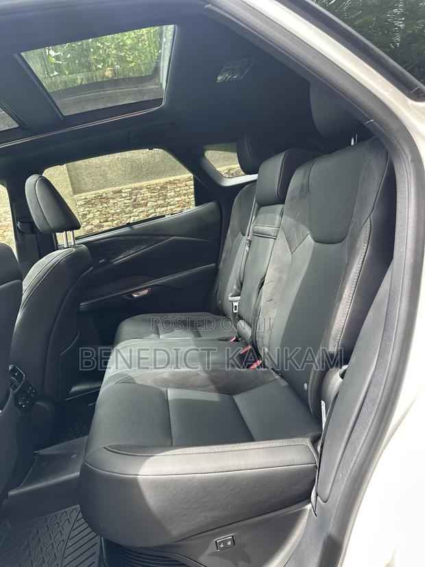 Lexus RX 350 2024 White