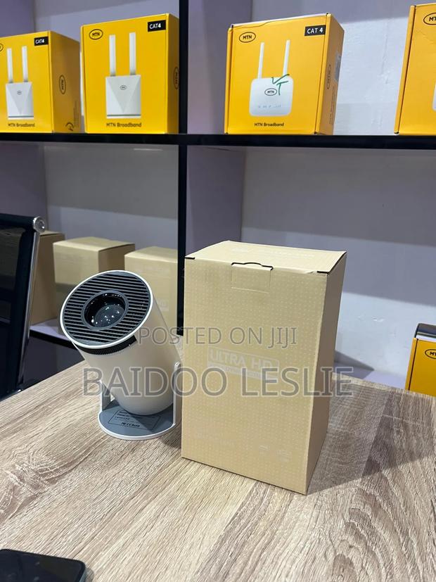 Hy300 Projector photo 2