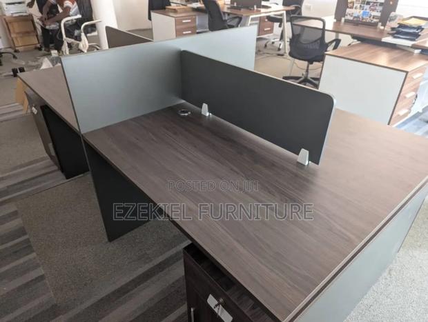 4seater Workstation · Photo 2