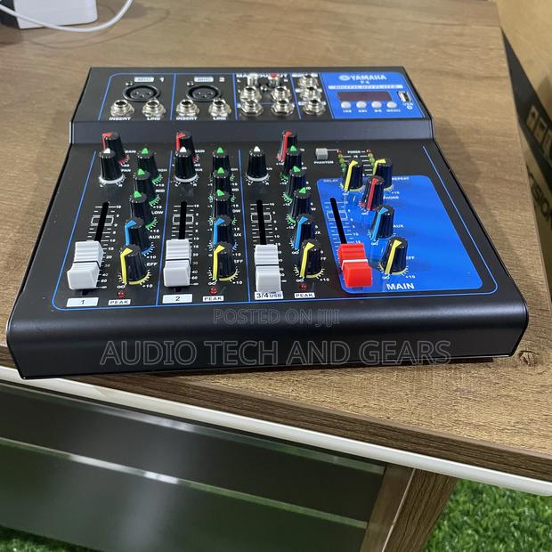 Yamaha F4 4-Channel Mixer photo 3