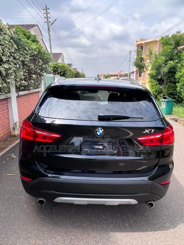 BMW X1 xDrive28i AWD 2019 Black