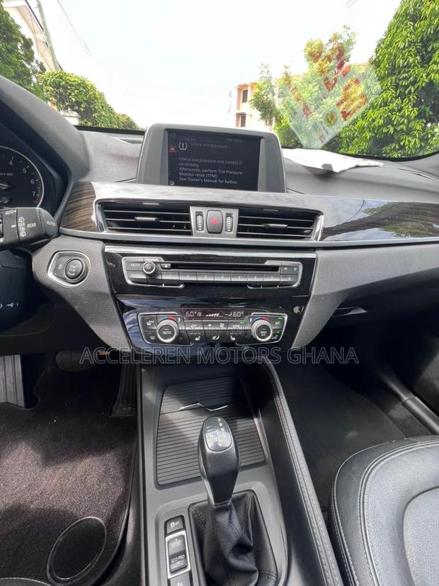 BMW X1 xDrive28i AWD 2019 Black