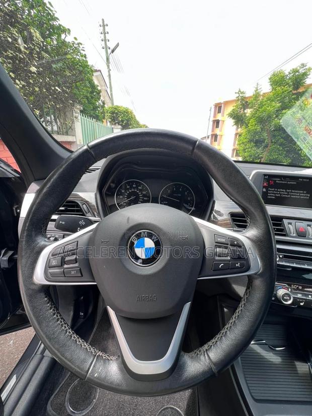 BMW X1 xDrive28i AWD 2019 Black