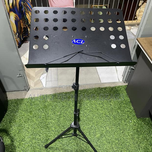 Acl Music/Bible Stand · Photo 3