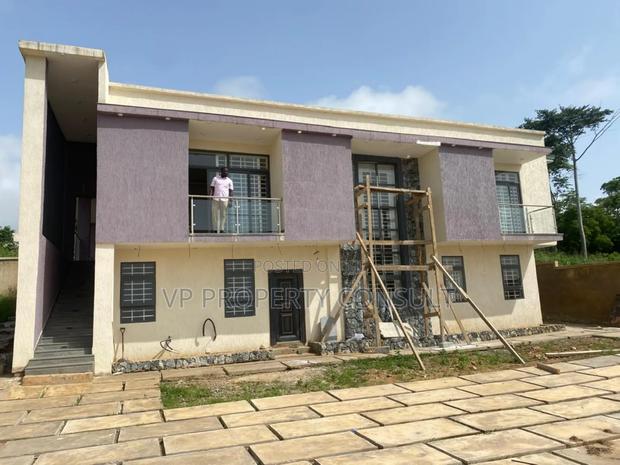 4bdrm House in Aburi for sale · Photo 2