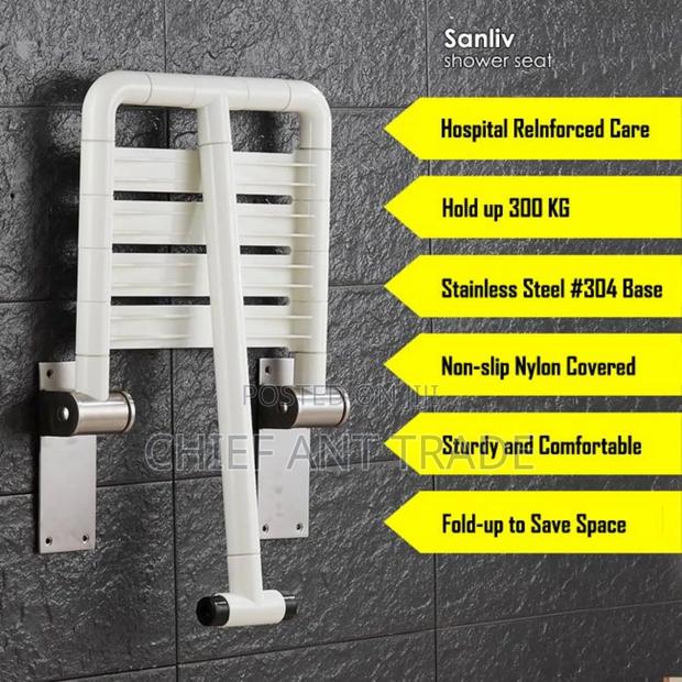Bathroom Safety Seats. Adjustable · Photo 4