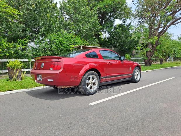 Ford Mustang Coupe 2007 Red
