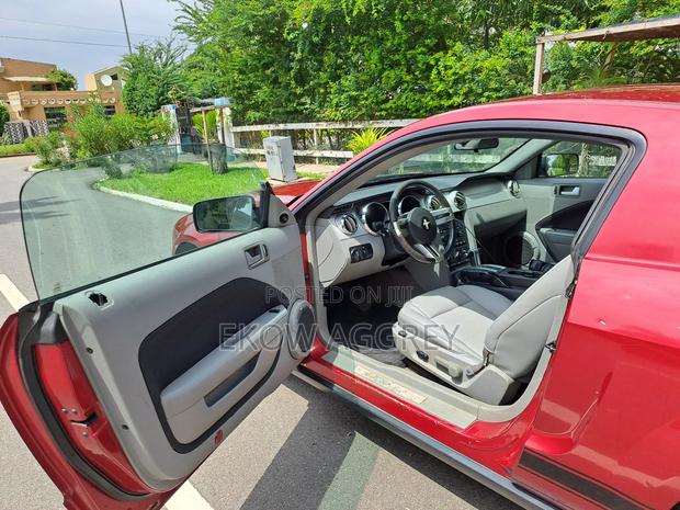 Ford Mustang Coupe 2007 Red