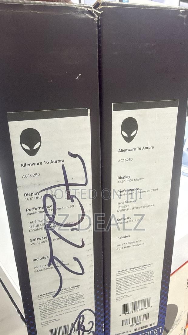 New Laptop Dell Alienware 16 Aurora 16GB Intel Core I7 SSD 512GB