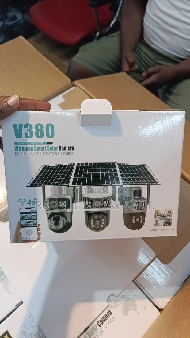 V380 Solar Camera photo 2
