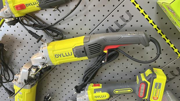 Dyllu Angle Grinder 1,800w ( Cutting Machine )
