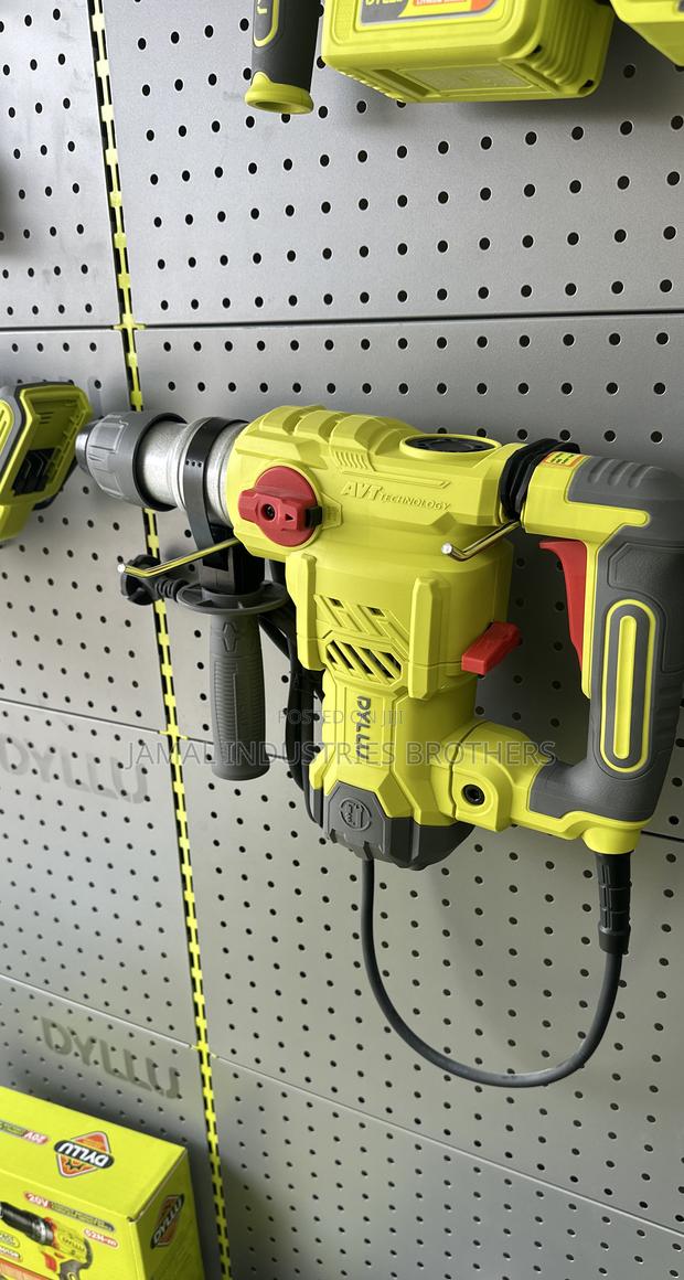 Dyllu Rotary Hammer 1,050w