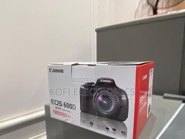 Canon Eos 600d the Retro Artist’S Everyday Camera · Photo 2