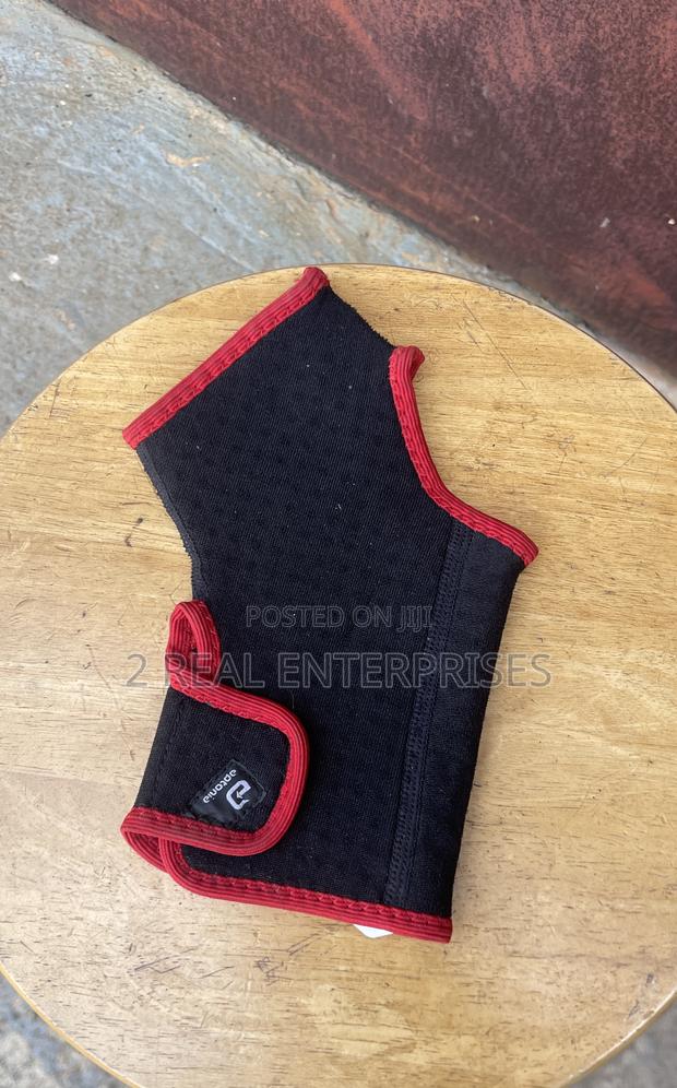 Angle Support From the Uk