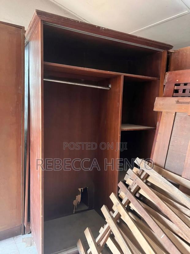 Used Wardrobe