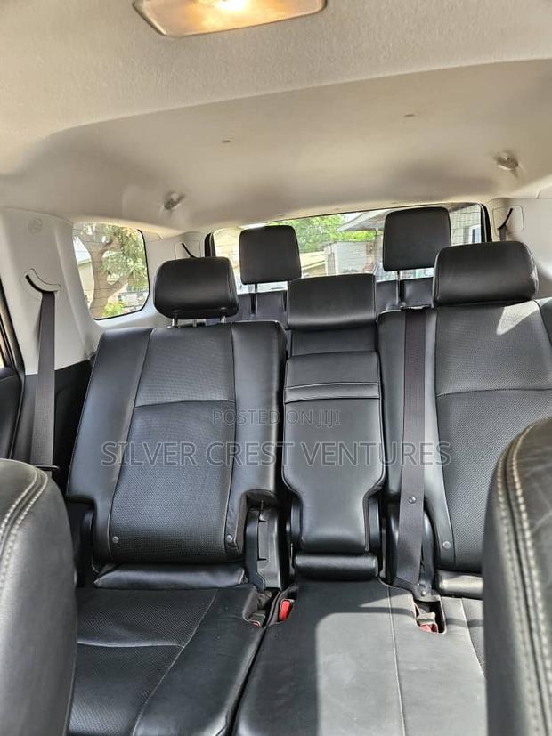 Toyota 4-Runner Limited 2022 Gray