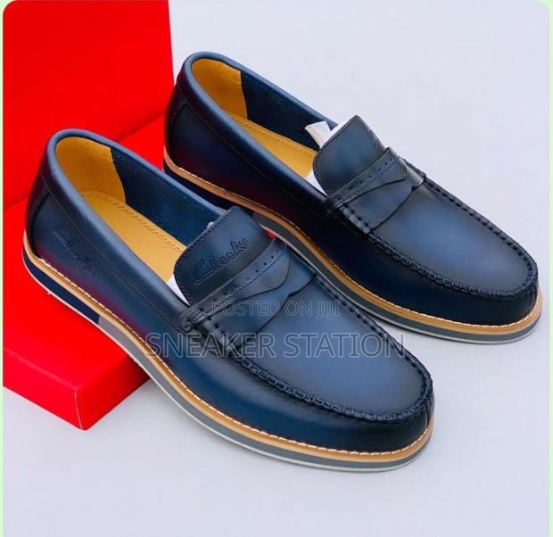 Original Clarks Loafers · Photo 3