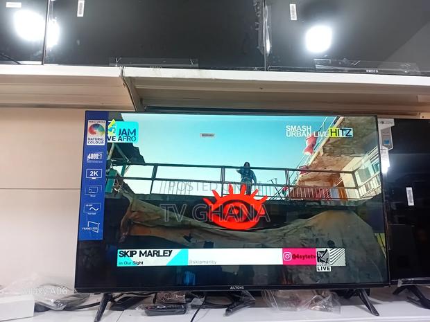43 Inches Satellite Tv – Modern, Sleek Clear · Photo 4